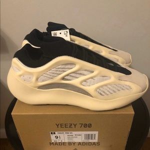 Yeezy 700 v3 message me Instagram rickyseltzer.4
